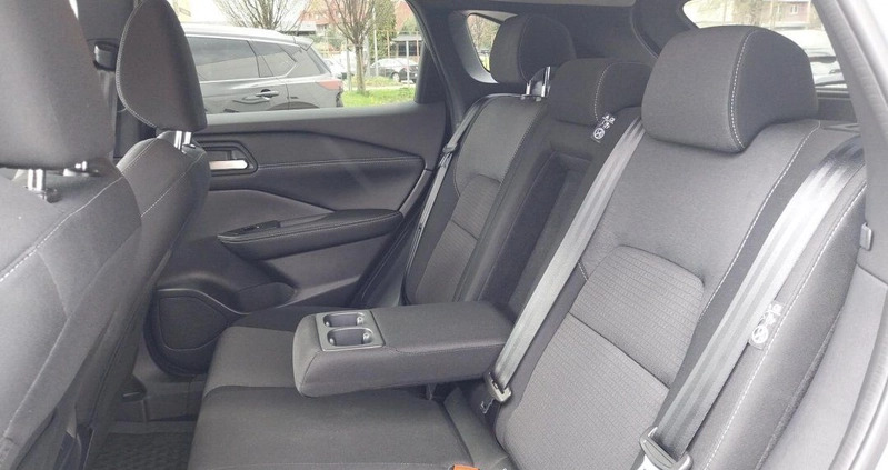 Nissan Qashqai cena 127900 przebieg: 6821, rok produkcji 2023 z Sosnowiec małe 154